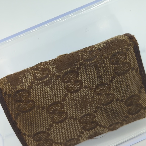 Gucci Key Holder - Picture 3 of 4